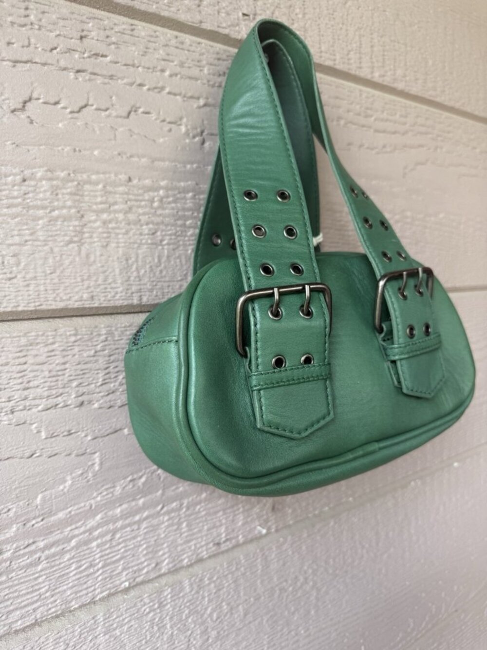 Free People Women’s Green Leather Mini Shoulder Bag Buckle Strap NWT - Picture 5 of 14